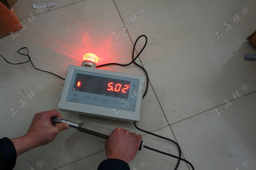 �ǘ�(bi��o)ʽ��(sh��)�@Ť�ذ���