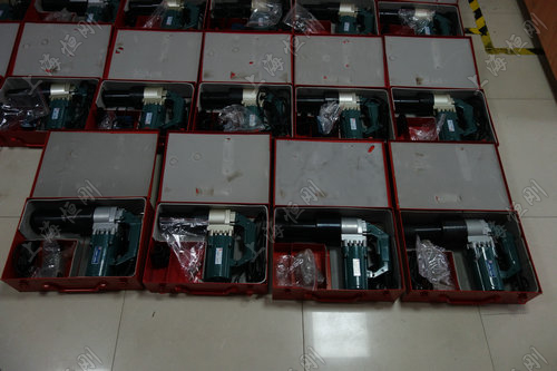   Ť����늄Ӷ�Ť������