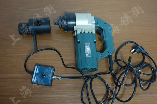 電動定扭力扳手