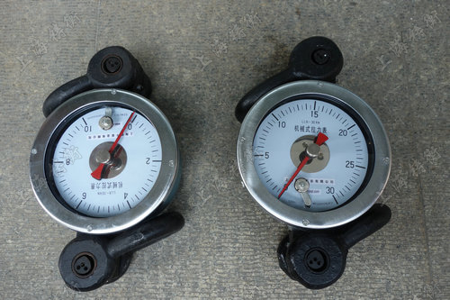 �C(j��)е������