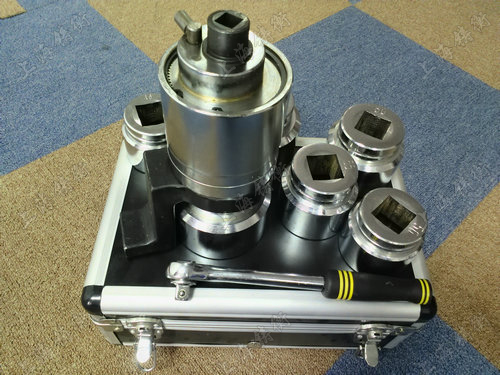 Ť����������