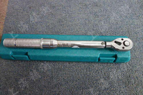  �A��ʽŤ������