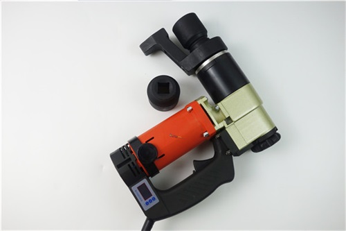 �y����ĸ�i�o��310m.m��Ť��늄Ӱ��� ��ֱ���ݼy�Q�o늄����ذ���