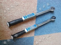 ���@ʽŤ������,���@Ť������