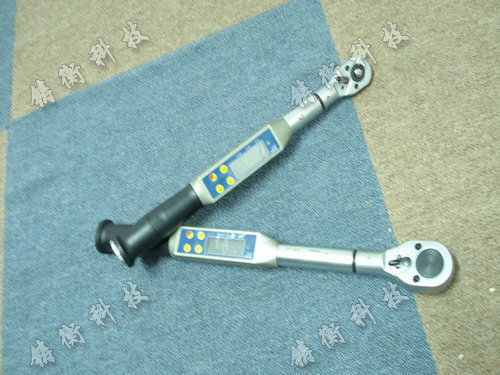 數(shù)顯扭力扳手